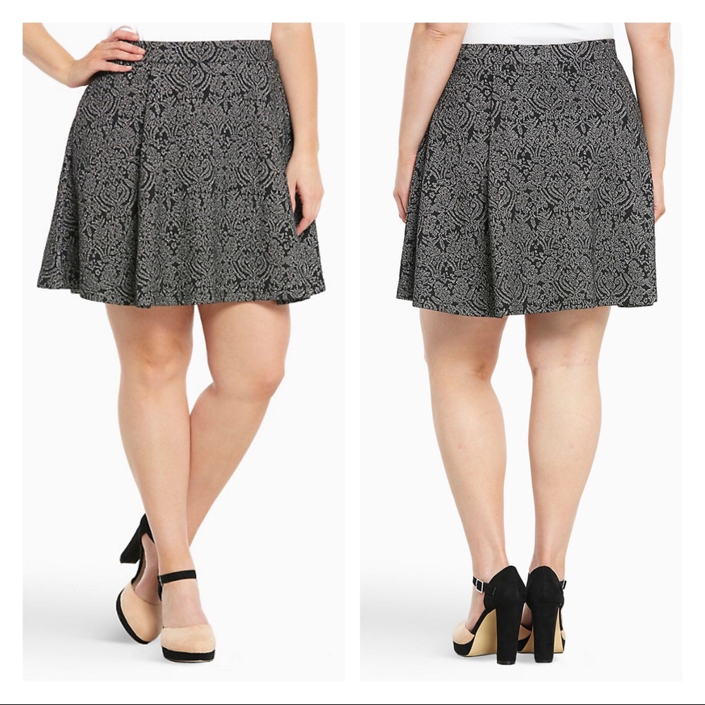Torrid Black & Silver Metallic Knit Skater Skirt